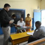 नामावली-के-सुपर-चेकिंग-का-कार्य-मतदाताओं-के-घर.jpg