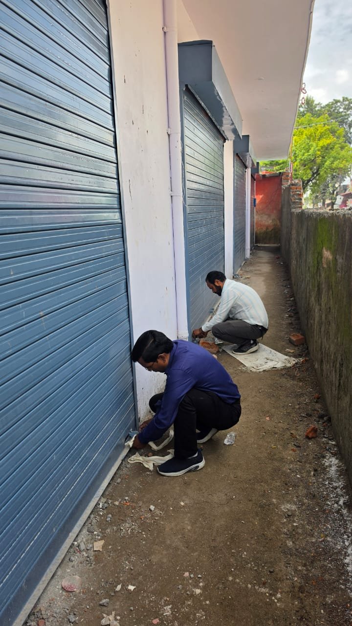 निर्माणों-पर-एमडीडीए-की-कार्रवाई-दो-भवन-सील.jpg