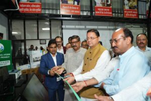 ने-चम्पावत-जिले-के-छह-विद्यालयों-में-डिजिटल-लर्निंग.jpg
