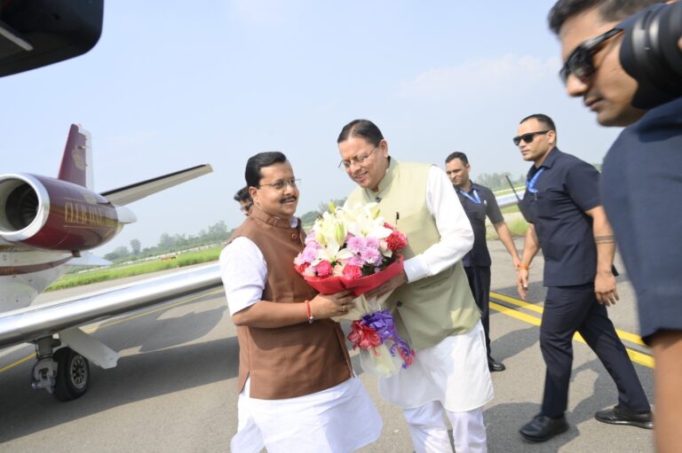 ने-राष्ट्रीय-अध्यक्ष-भाजपा-नितिन-नवीन-के-पंतनगर-एयरपोर्ट.jpeg