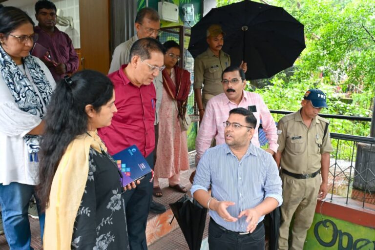 ने-वन-स्टॉप-सेंटर-एवं-संगम-पुस्तकालय-का-किया.jpeg