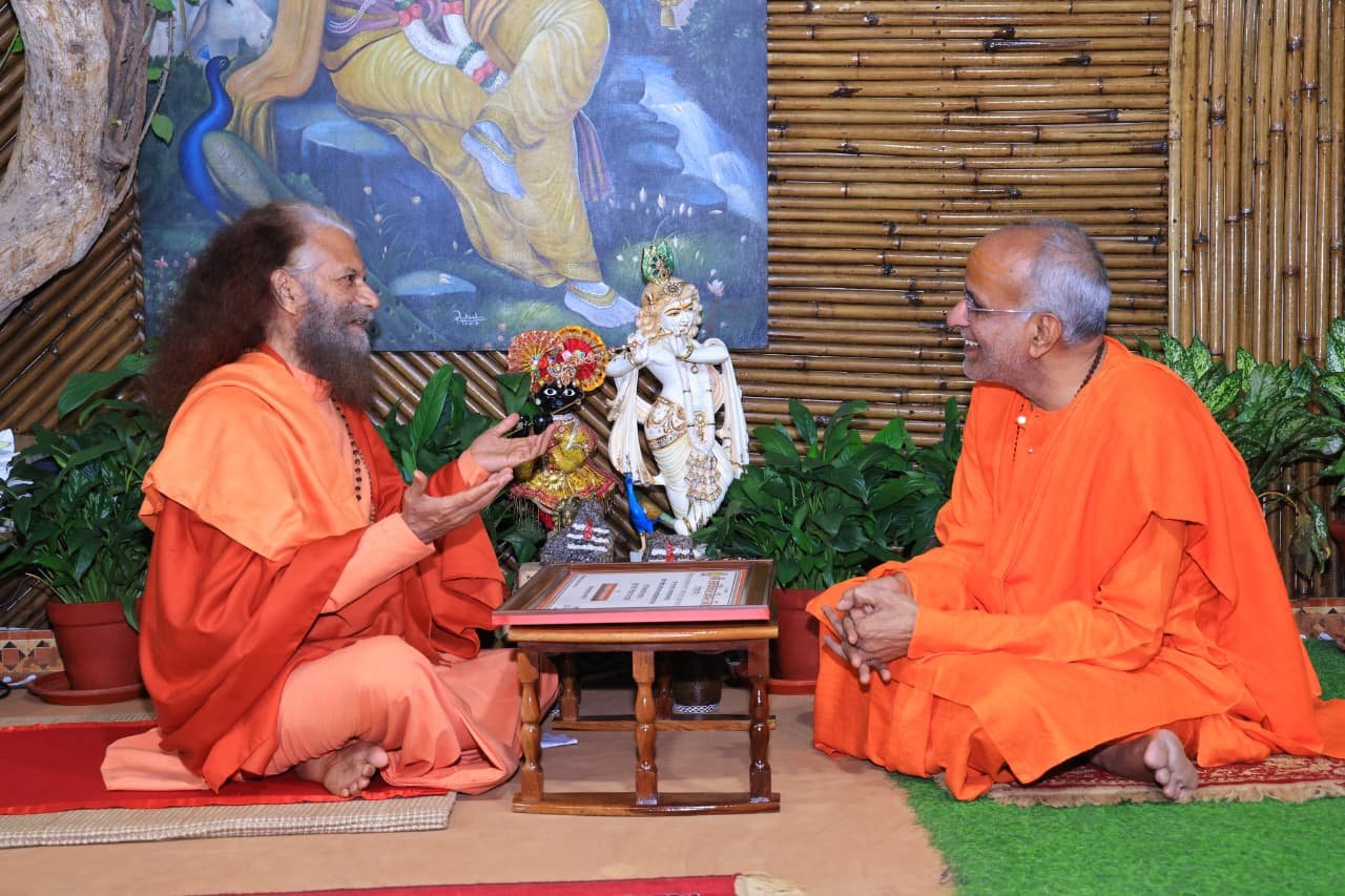 पीठाधीश्वर पूज्य स्वामी चिदानन्द सरस्वती जी ‘श्री रामकिंकर भारत