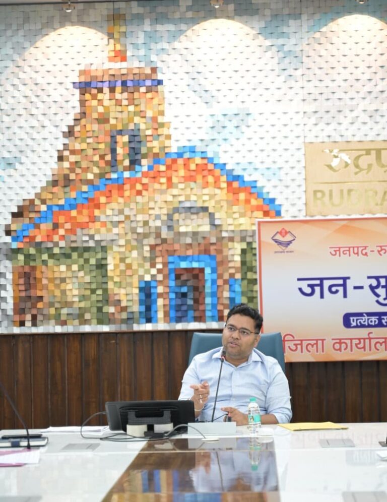 परिवारों-को-हर-हाल-में-मिले-प्रधानमंत्री-आवास-योजना.jpeg