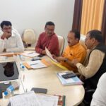 प्रकरणों-पर-आयोग-अध्यक्ष-संजय-नेगी-ने-की-सुनवाई.jpeg