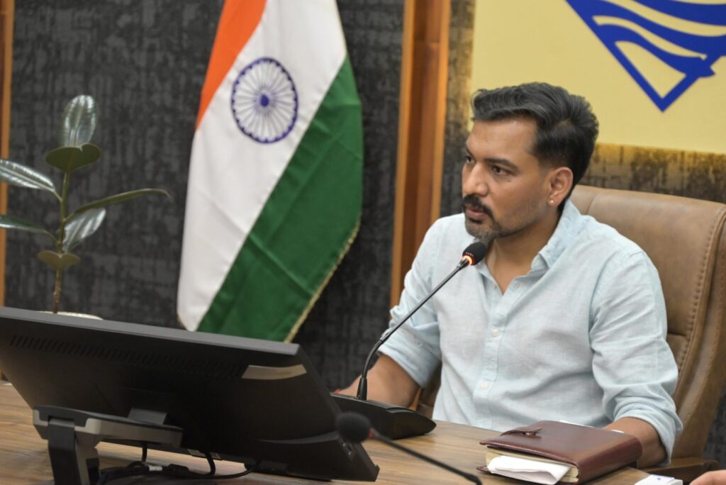 बुजुर्गों-को-पेंशन-का-लाभ-दिलाने-के-लिए-सितंबर.jpeg