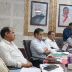 भवन-सभागार-में-राष्ट्रीय-बाल-स्वास्थ्य-कार्यक्रम-की-समीक्षा.jpeg