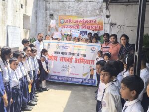मयूर-दीक्षित-के-निर्देशन-में-स्वच्छता-ही-सेवा-2026-अभियान.jpg