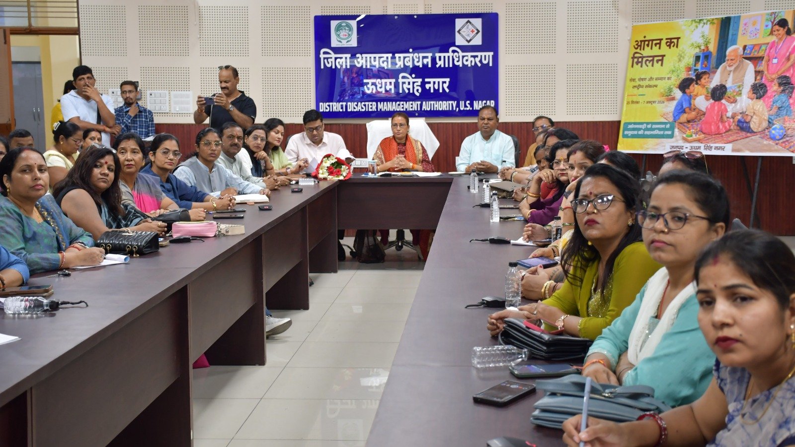 महिला सशक्तिकरण एवं बाल विकाश मंत्री रेखा आर्या ने की ’’आंगन का मिलन’’ कार्यक्रम के सफल आयोजन को लेकर जनपद स्तरीय अधिकारियो के साथ बैठक, आयोजन को सफल बनाने के दिए दिशा निर्देश 2 सशक्तिकरण एवं बाल विकाश मंत्री रेखा आर्या ने की