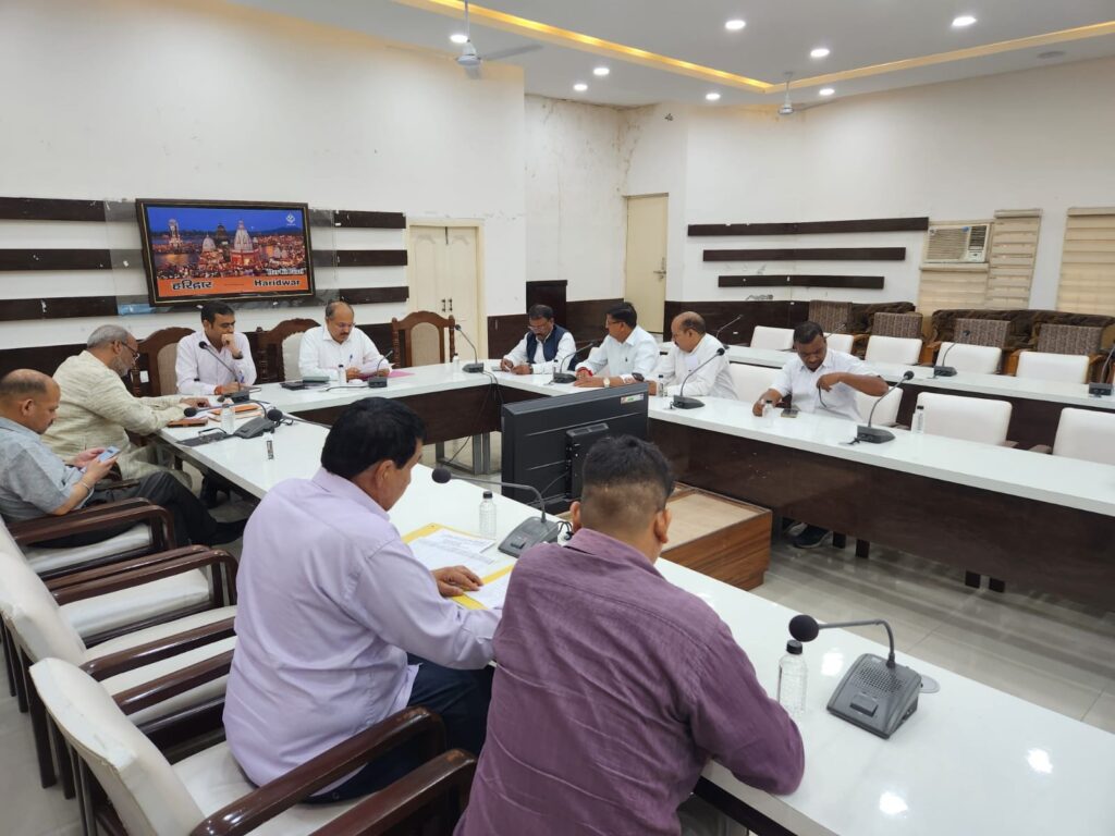 में-15-सितंबर-की-जगह-3-अक्टूबर-को-प्रकाशित.jpg