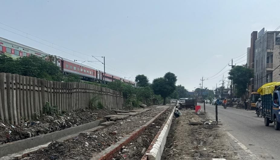 में-श्रद्धालुओं-के-लिए-सुगम-होगी-मंदिरों-तक-पैदल.jpg
