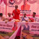 में-श्रमिकों-की-स्वास्थ्य-जांच-के-साथ-मिला-पोषण.jpeg