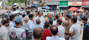 मेला-की-विकास-योजनाओं-को-लेकर-स्थानीय-व्यापारियों-की.jpeg