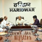 विकास-अधिकारी-की-अध्यक्षता-में-कुष्ठ-रोगियों-के-कल्याण.jpg
