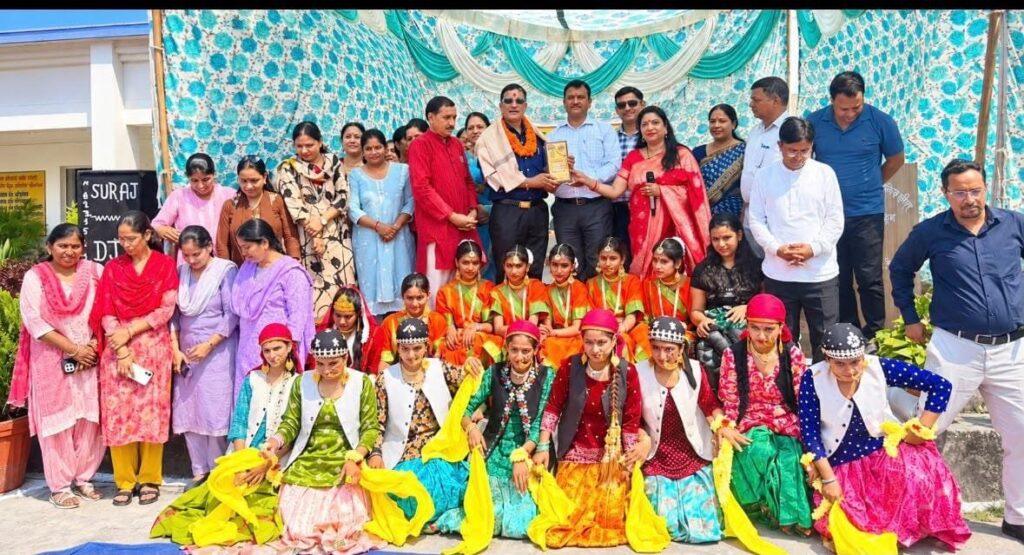 सपनों-का-भारत-के-तहत-26-सितम्बर-से-विद्यालयों.jpg