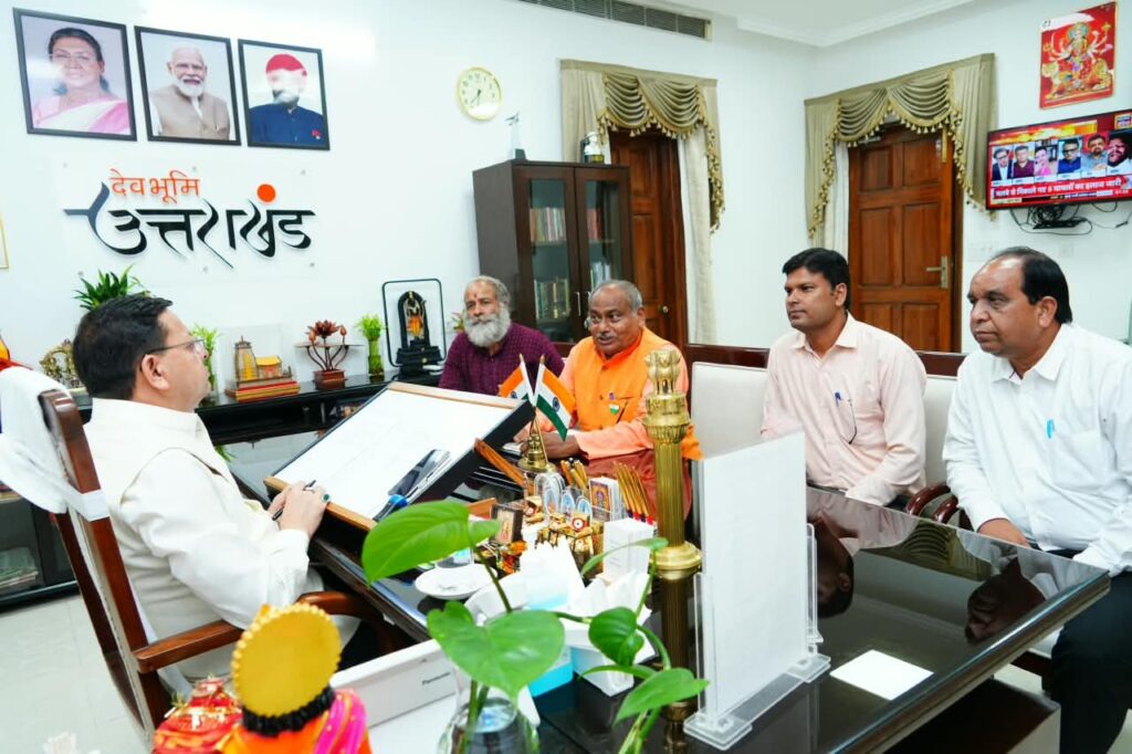 सेनानी-उत्तराधिकारी-परिवार-समिति-के-प्रतिनिधिमंडल-ने-मुख्यमंत्री-श्री.jpeg