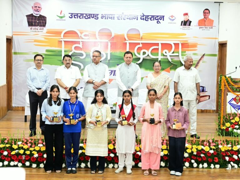हमारी-राष्ट्रीय-चेतना-और-सांस्कृतिक-पहचान-की-सशक्त-अभिव्यक्ति.jpeg