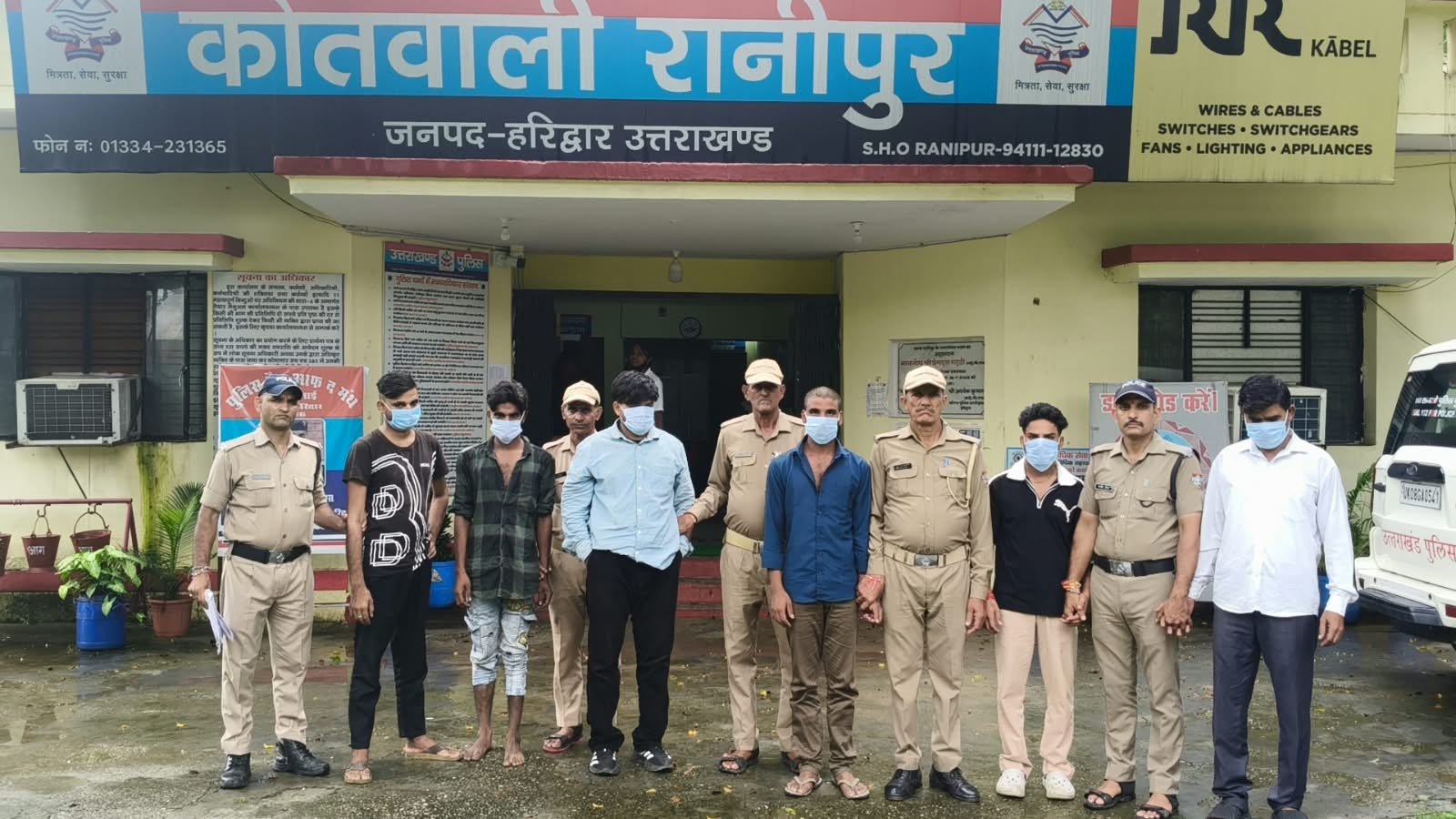 हरिद्वार पुलिस का वारण्टियो के खिलाफ ताबडतोड प्रहार जारी 2 पुलिस का वारण्टियो के खिलाफ ताबडतोड प्रहार जारी