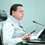 हेल्पलाइन-पर-प्राप्त-जन-शिकायतों-का-समयबद्ध-एवं-संतोषजनक.jpeg