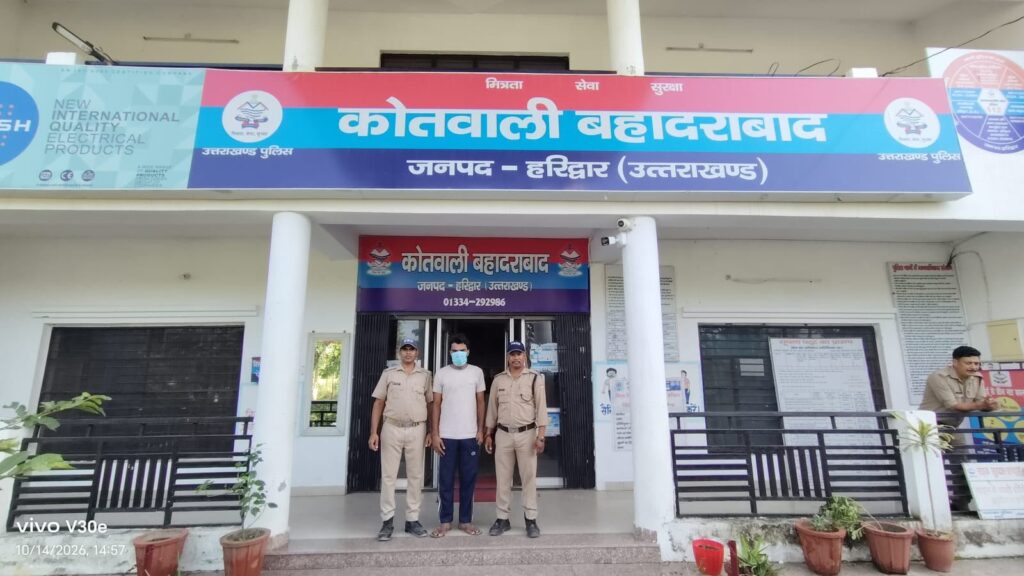 112-की-सूचना-पर-तत्काल-मौके-पर-पहुँची-पुलिस.jpeg