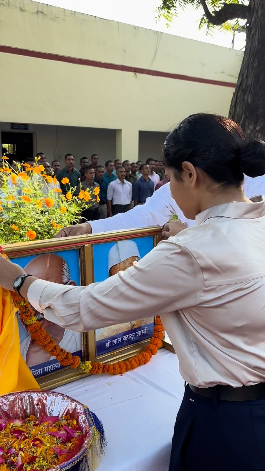 1790957627 439 राष्ट्रपिता महात्मा गांधी एवं पूर्व प्रधानमंत्री स्वर्गीय श्री लाल बहादुर