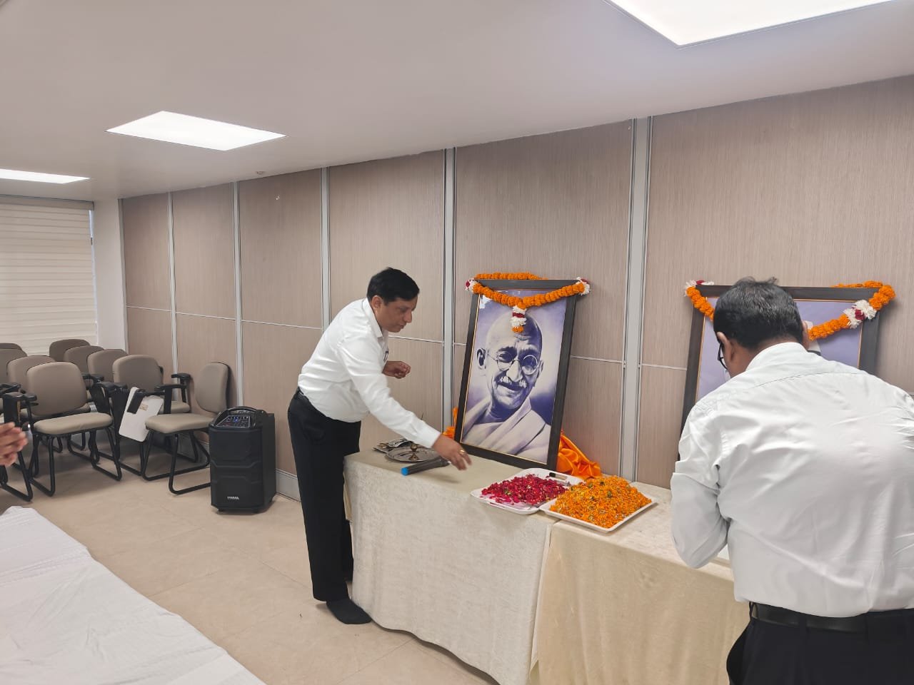 1790998559 22 सत्य अहिंसा और सादगी के आदर्शों को एमडीडीए ने किया