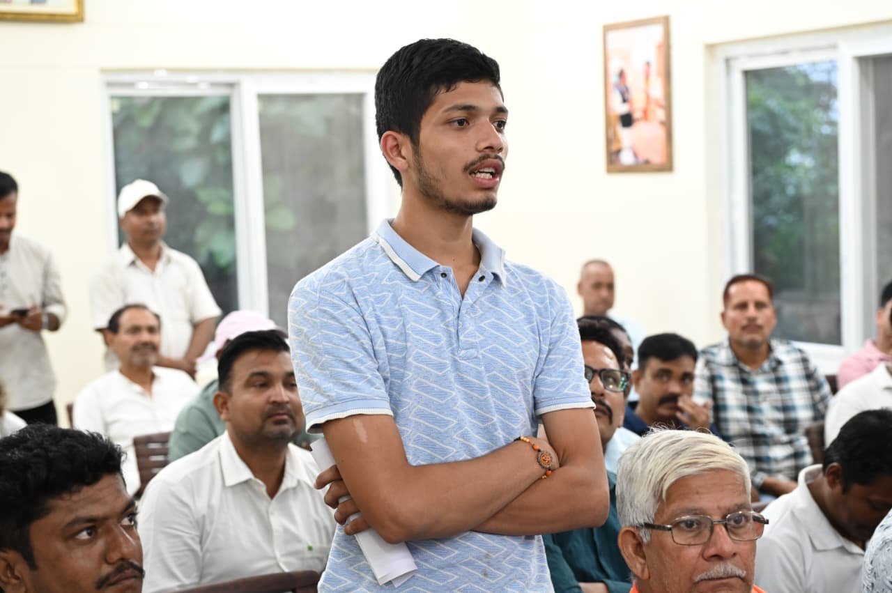 टनकपुर दशहरा महोत्सव में मुख्यमंत्री धामी ने किया प्रतिभाग, श्रीमद्भागवत कथा का किया श्रवण 20 1791051976 362 टनकपुर दशहरा महोत्सव में मुख्यमंत्री धामी ने किया प्रतिभाग श्रीमद्भागवत