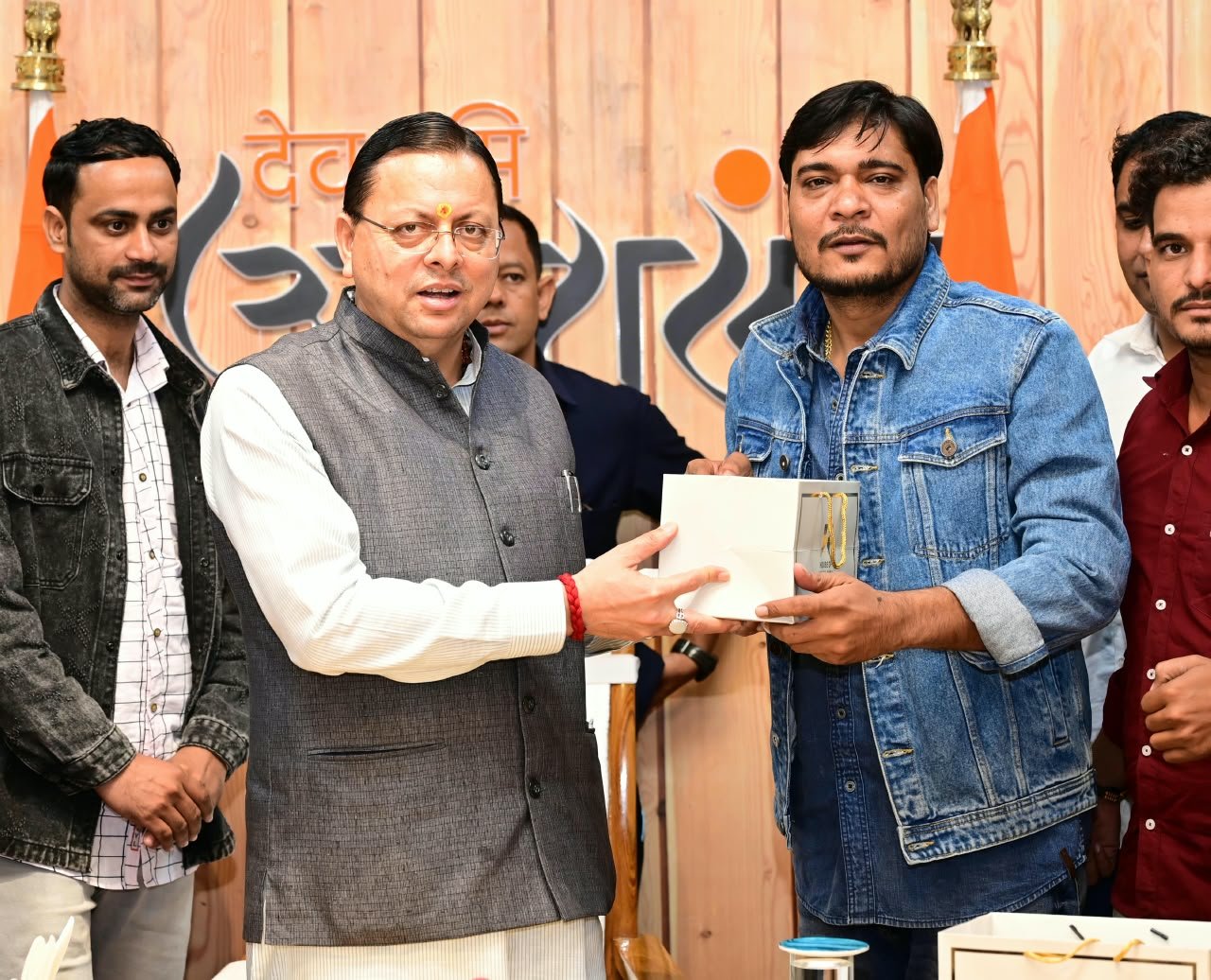 1791052372 233 हरियाणा के युवाओं ने मुख्यमंत्री धामी से साझा किए उत्तराखण्ड