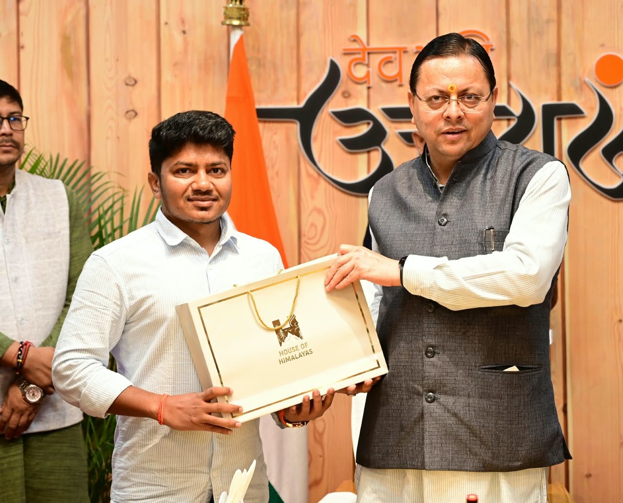 1791052372 653 हरियाणा के युवाओं ने मुख्यमंत्री धामी से साझा किए उत्तराखण्ड
