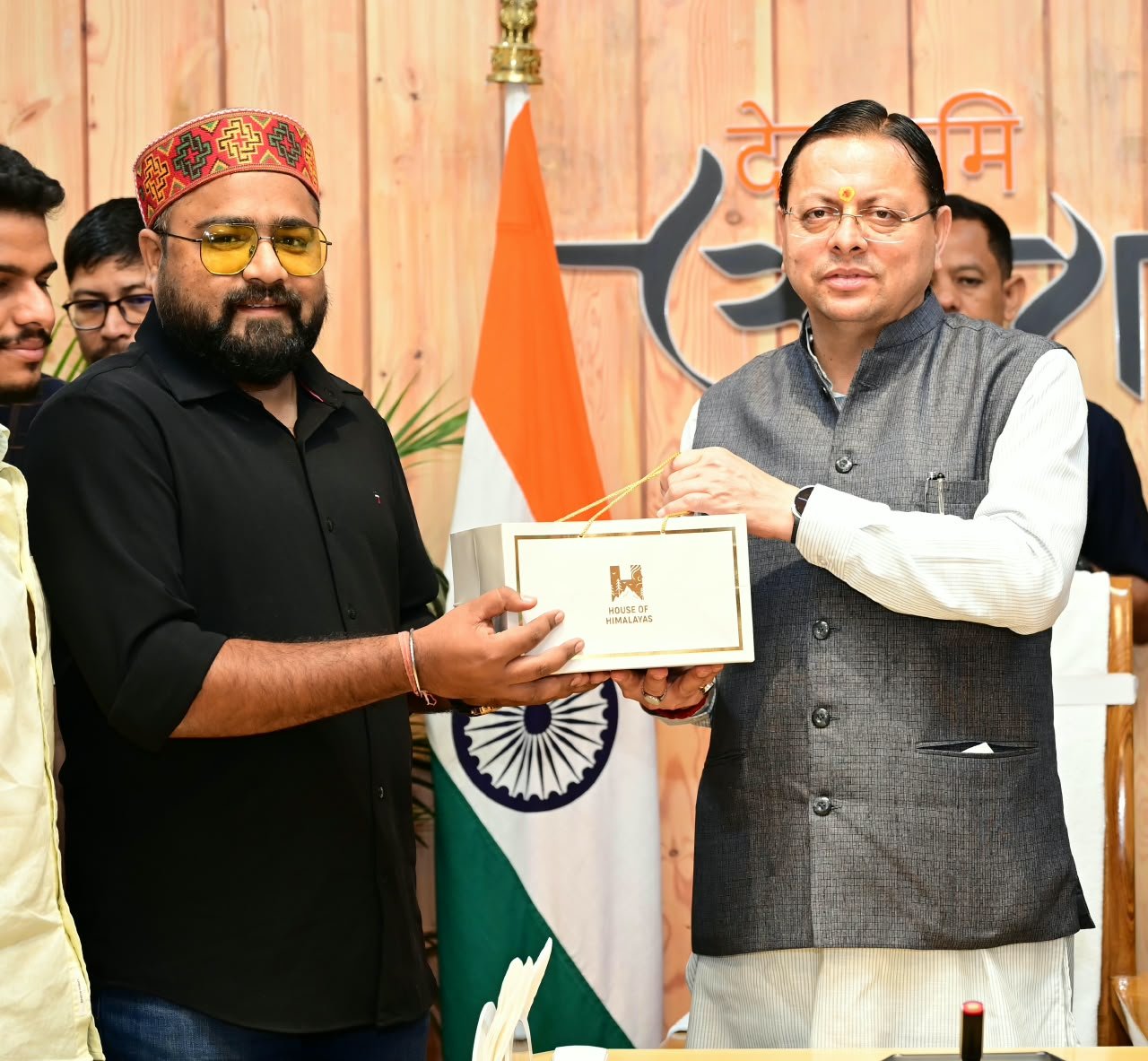 1791052372 867 हरियाणा के युवाओं ने मुख्यमंत्री धामी से साझा किए उत्तराखण्ड