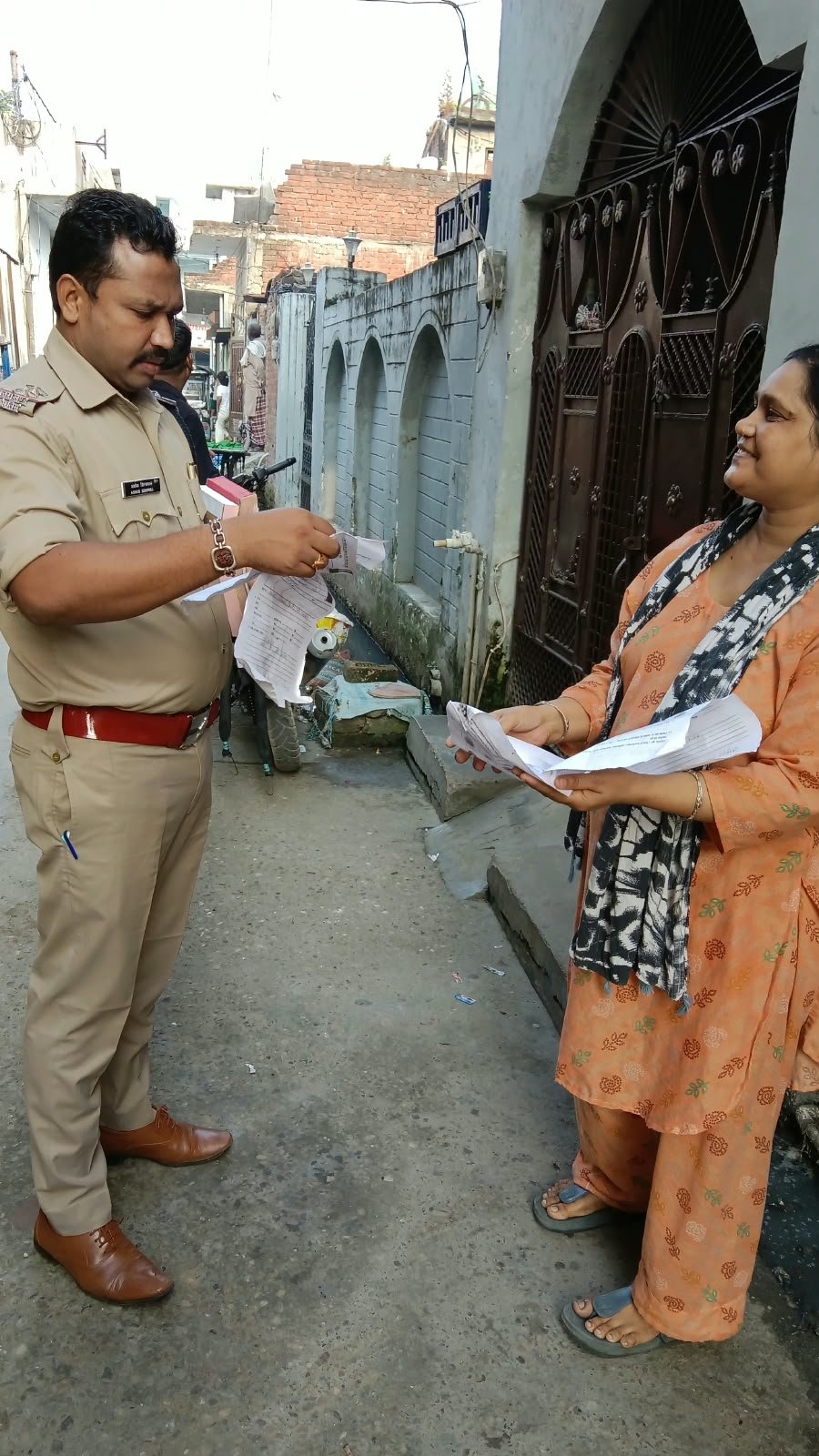 ऑपरेशन प्रहार के अन्तर्गत हरिद्वार पुलिस ने आज रविवार को चलाया सत्यापन अभियान 3 1791131220 171 ऑपरेशन प्रहार के अन्तर्गत हरिद्वार पुलिस ने आज रविवार को