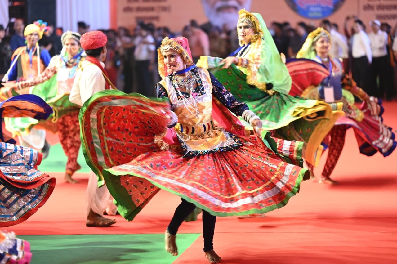 1791201586 709 जनजातीय संस्कृति परंपरा और गौरव का उत्सव बना उत्तराखंड आदि