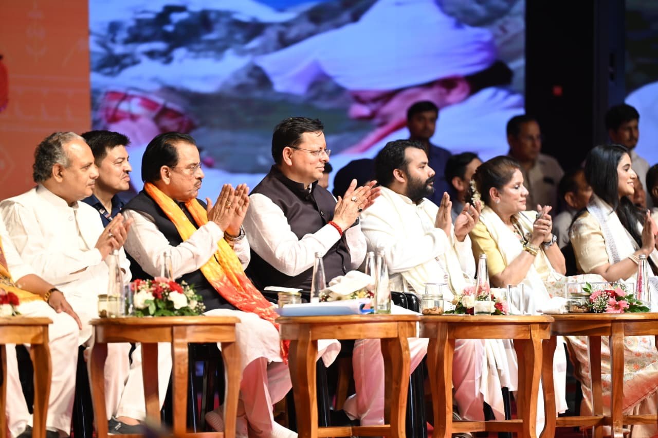 1791201586 882 जनजातीय संस्कृति परंपरा और गौरव का उत्सव बना उत्तराखंड आदि