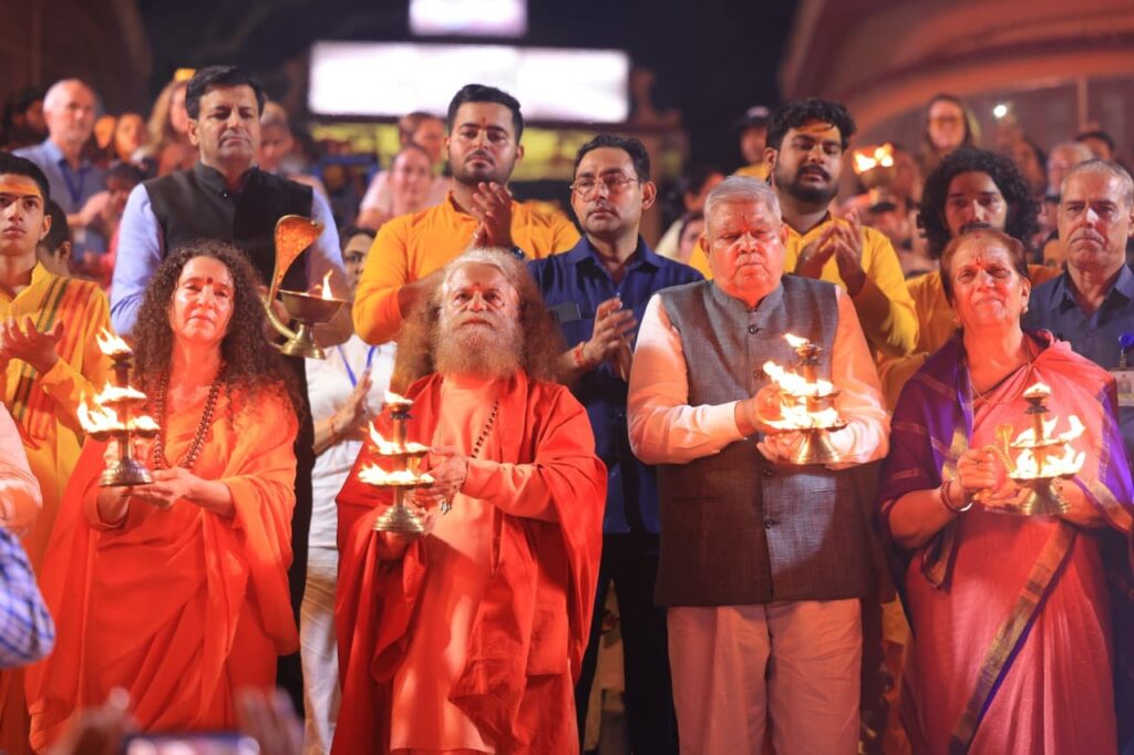 1791211878_14वें-उपराष्ट्रपति-भारत-श्री-जगदीप-धनखड़-जी-एवं-उनकी-धर्मपत्नी.jpeg