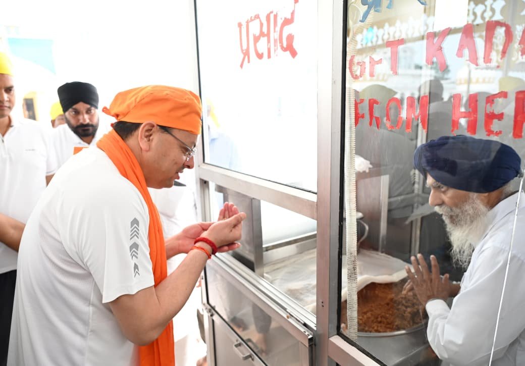 सेवा संकल्प अभियान’ के तहत नानकमता पहुंचे मुख्यमंत्री धामी, दिया स्वच्छता का संदेश 18 1791227745 405 सेवा संकल्प अभियान के तहत नानकमता पहुंचे मुख्यमंत्री धामी दिया