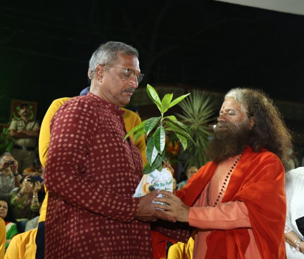 परमार्थ निकेतन से भारतीय सिनेमा के महान अभिनेता नाना पाटेकर जी को भावांजलि, विनम्र श्रद्धांजलि 9 1791482315 142 परमार्थ निकेतन से भारतीय सिनेमा के महान अभिनेता नाना पाटेकर