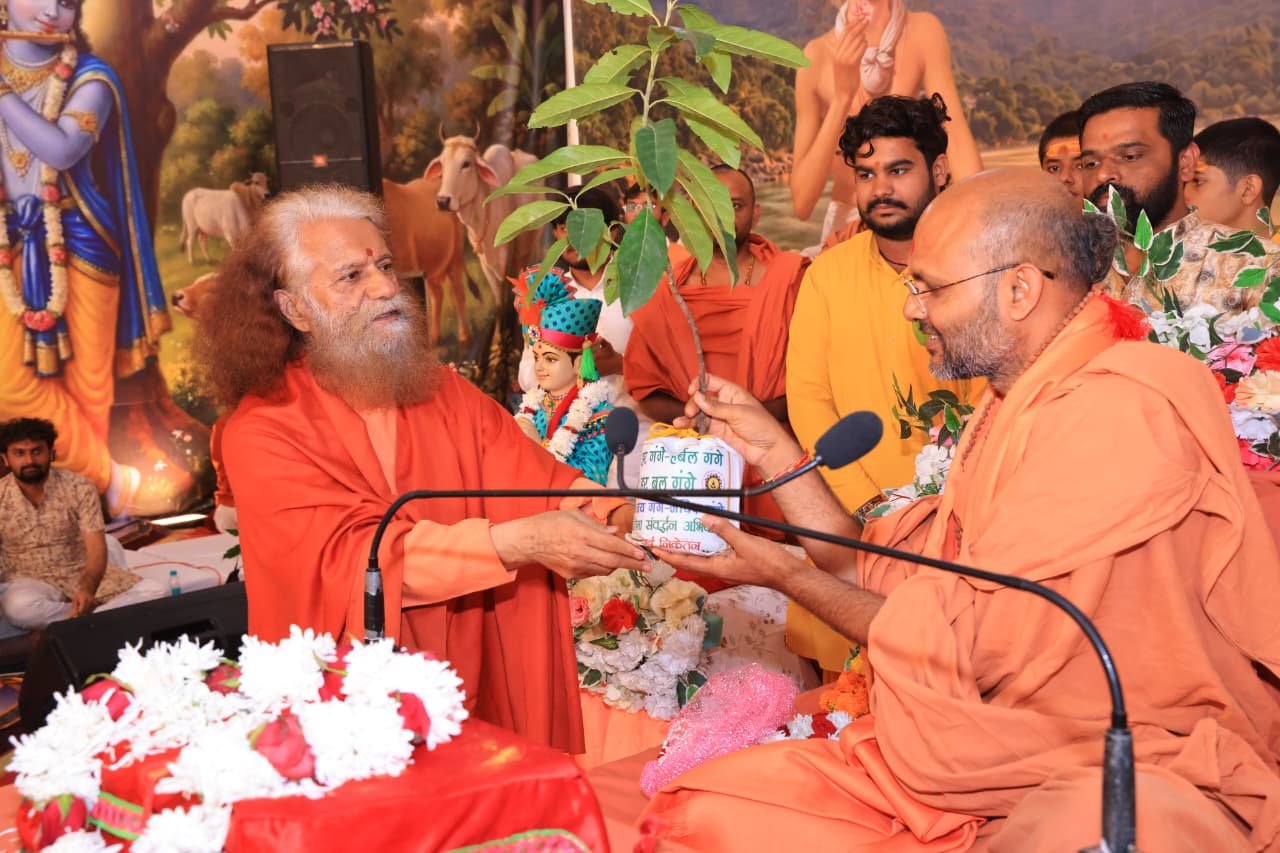 1791559247 221 परमार्थ निकेतन में सत्संग शिविर का आयोजन