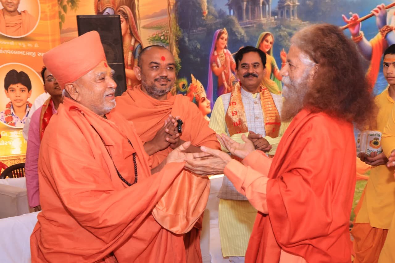 1791559247 86 परमार्थ निकेतन में सत्संग शिविर का आयोजन