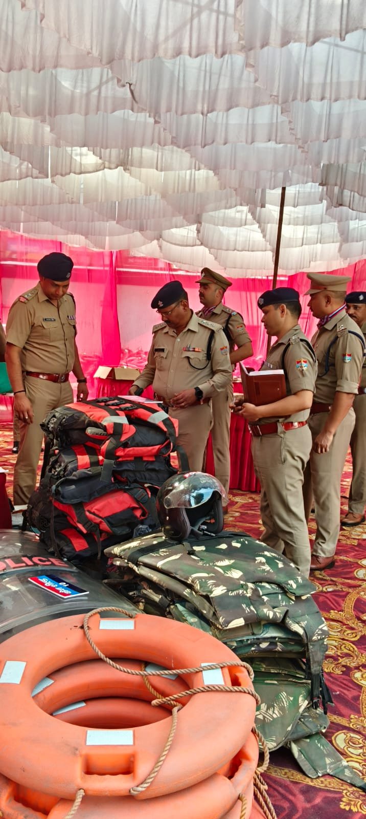 1791562110 61 पूर्व निर्धारित समयानुसार कोतावाली ज्वालापुर पहुंचे एसपी सिटी दीपक सिंह