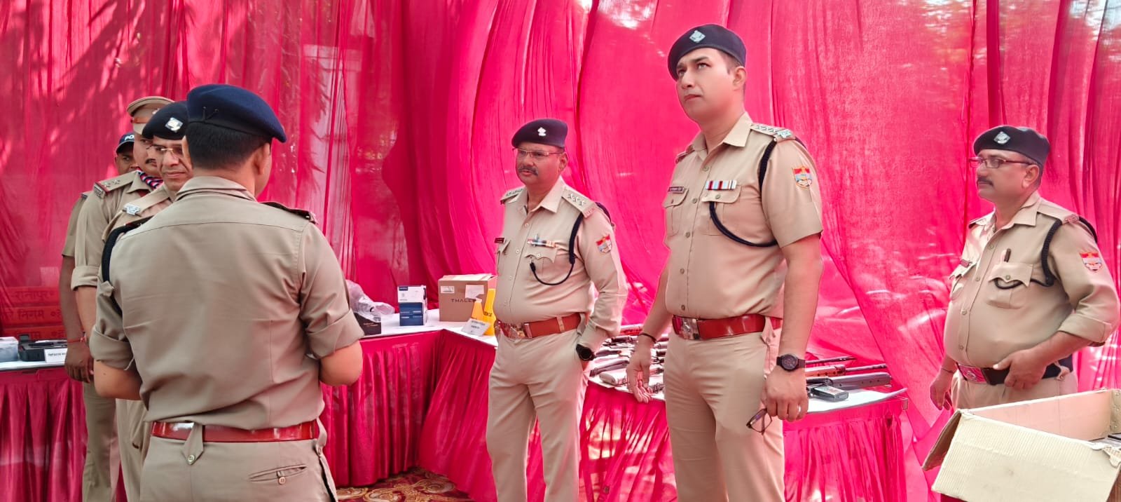 1791562110 822 पूर्व निर्धारित समयानुसार कोतावाली ज्वालापुर पहुंचे एसपी सिटी दीपक सिंह