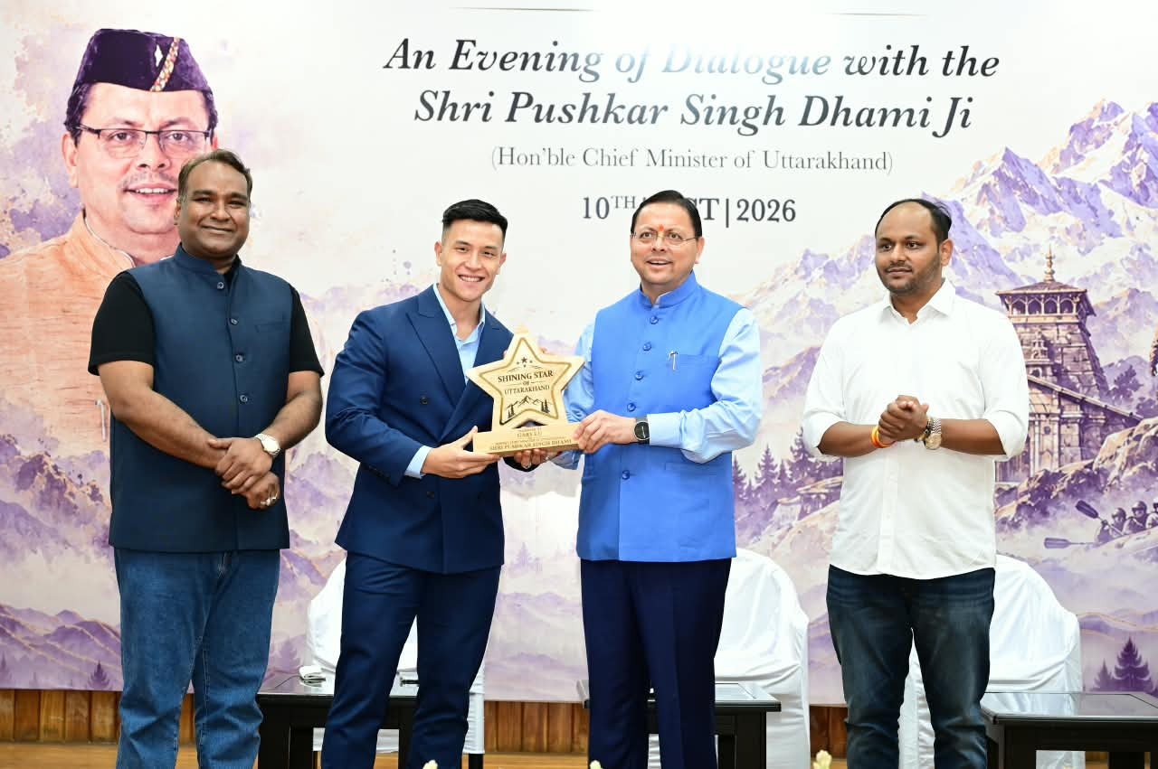 1791643199 314 मुख्यमंत्री धामी ने सोशल मीडिया कंटेंट क्रिएटर्स से किया संवाद