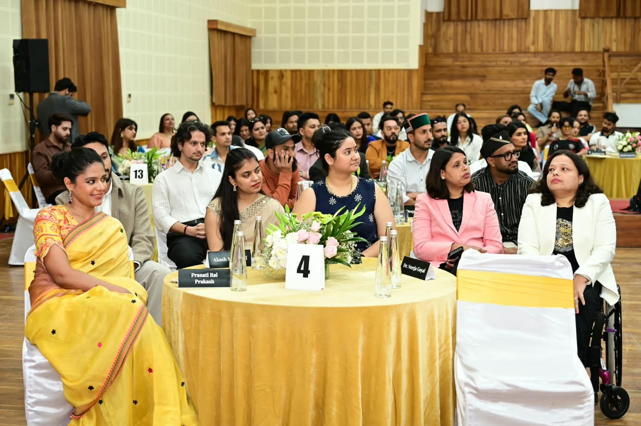 1791643200 966 मुख्यमंत्री धामी ने सोशल मीडिया कंटेंट क्रिएटर्स से किया संवाद