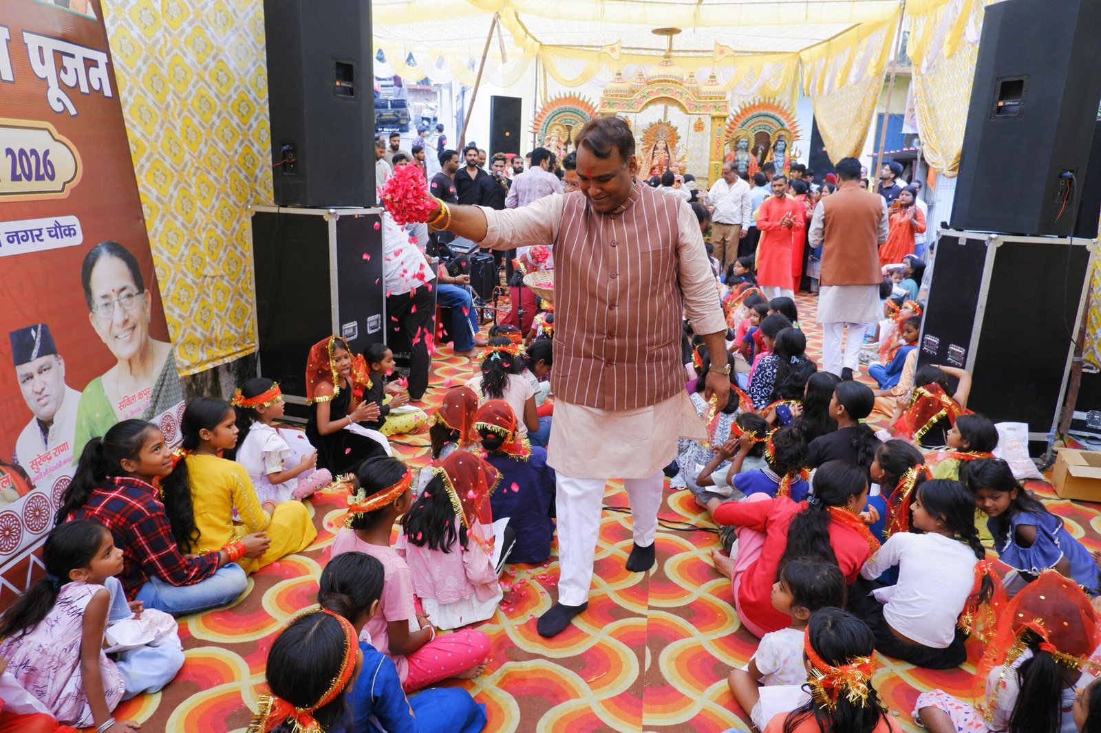 1791799743 355 नवरात्र के प्रथम एवं द्वितीय दिवस पर 2500 कन्याओं का