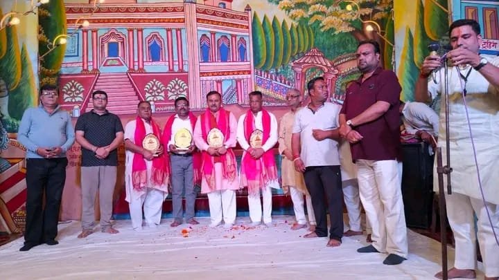 1791994761 679 श्री रामलीला समिति रजि मौलक्कड़हारान ज्वालापुर के रंग मंच पर
