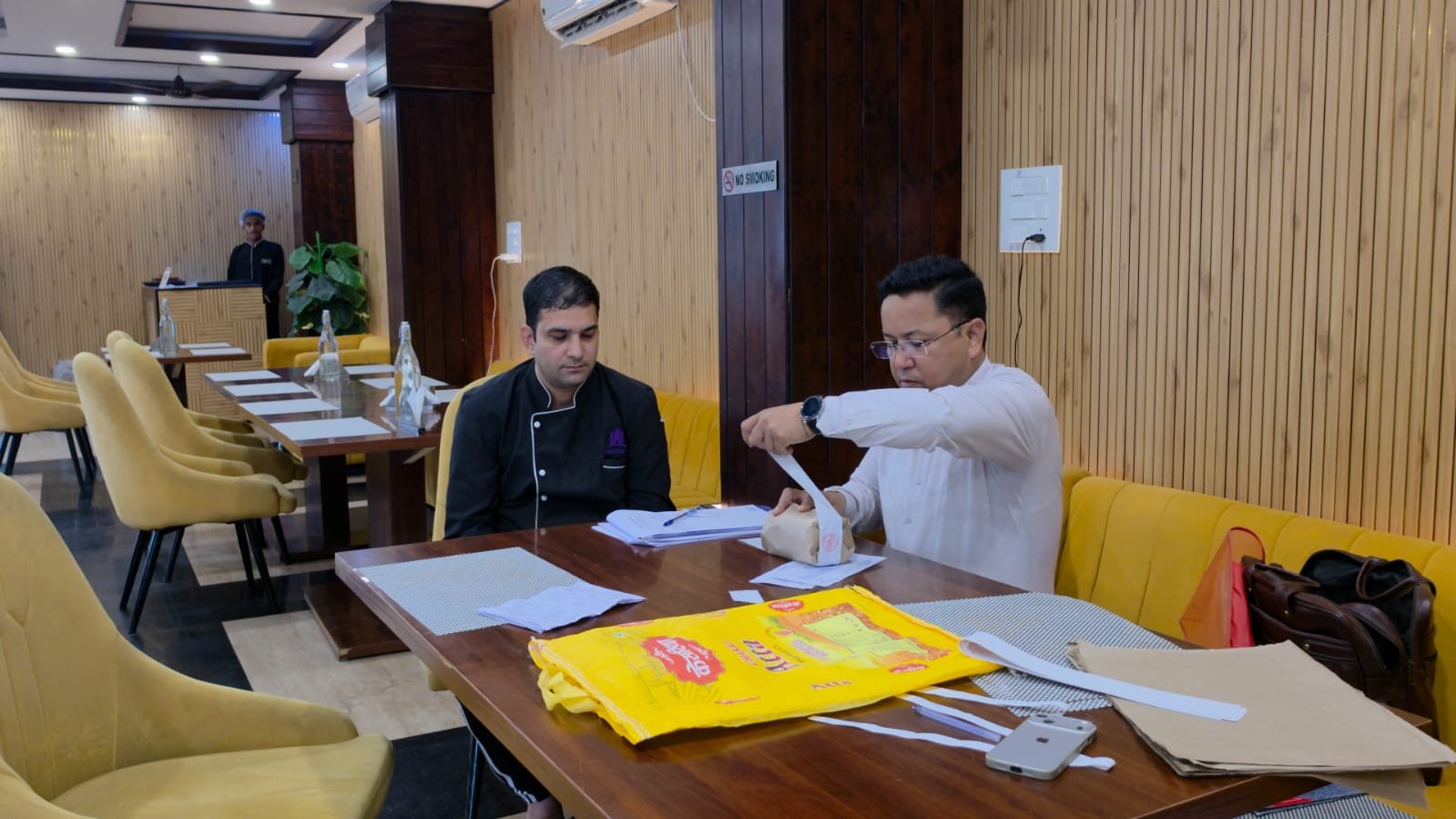 1792162567 522 नवरात्र पर्व एवं चारधाम यात्रा के दृष्टिगत खाद्य सुरक्षा विभाग