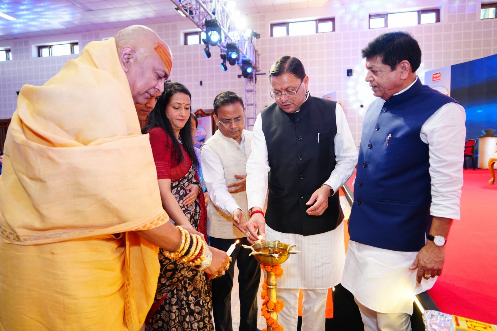 1792246446 285 विकसित उत्तराखण्ड की यात्रा में प्रदेश के युवाओं उद्यमियों और