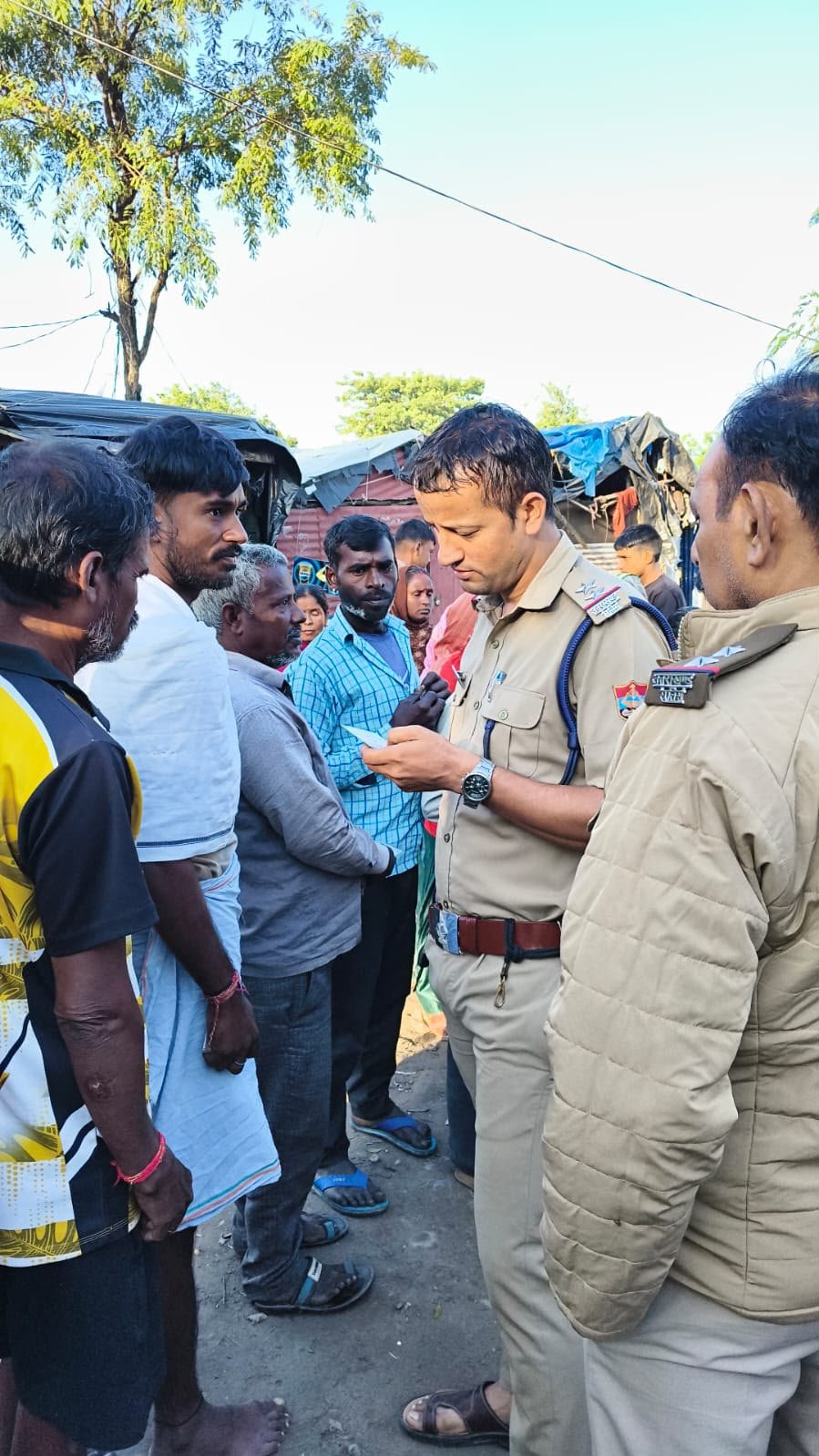 1792340044 172 SSP हरिद्वार नवनीत सिंह के निर्देश पर आगामी त्योहारों के