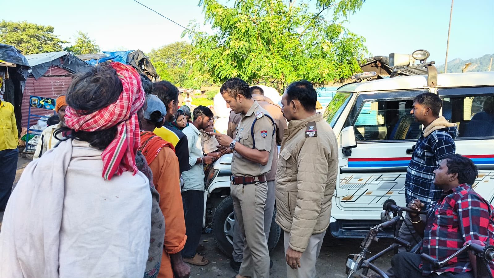 1792340044 1 SSP हरिद्वार नवनीत सिंह के निर्देश पर आगामी त्योहारों के