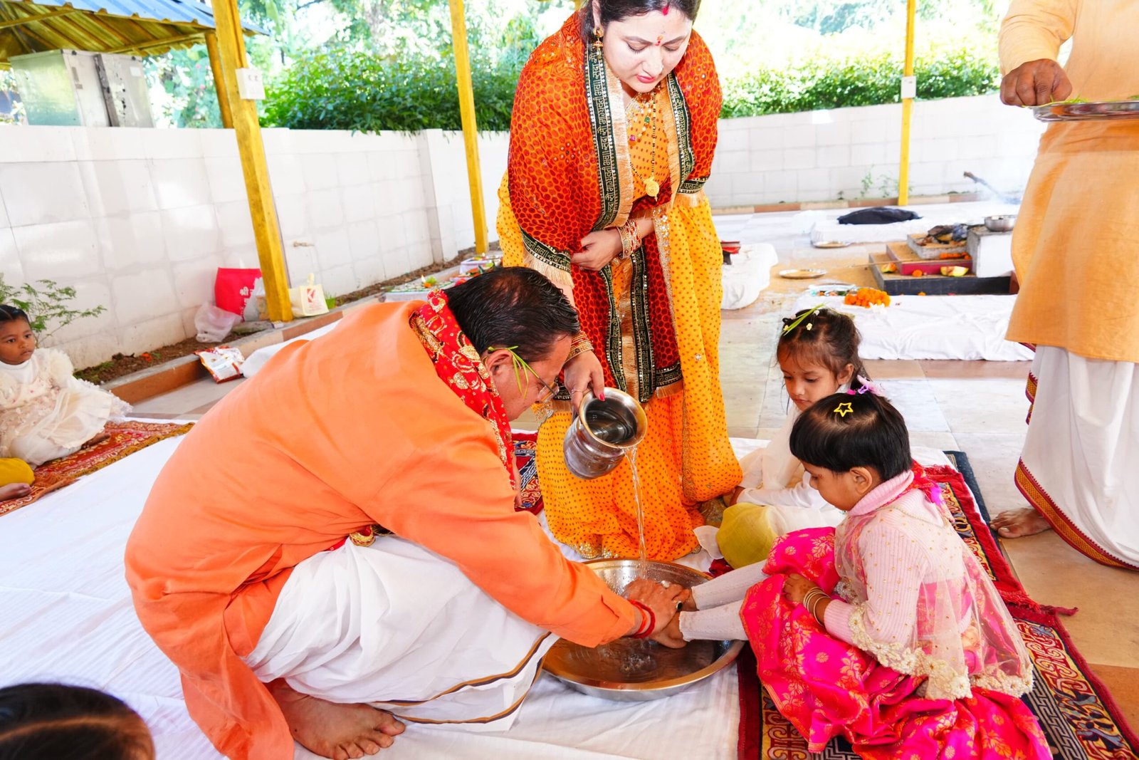 1792477646 997 मुख्यमंत्री ने शारदीय नवरात्रि की महानवमी पर किया हवन एवं