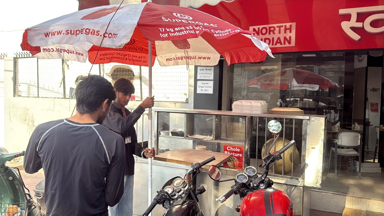 1792670935 769 जिलाधिकारी के निर्देशन एवं नगर आयुक्त नन्दन कुमार के नेतृत्व