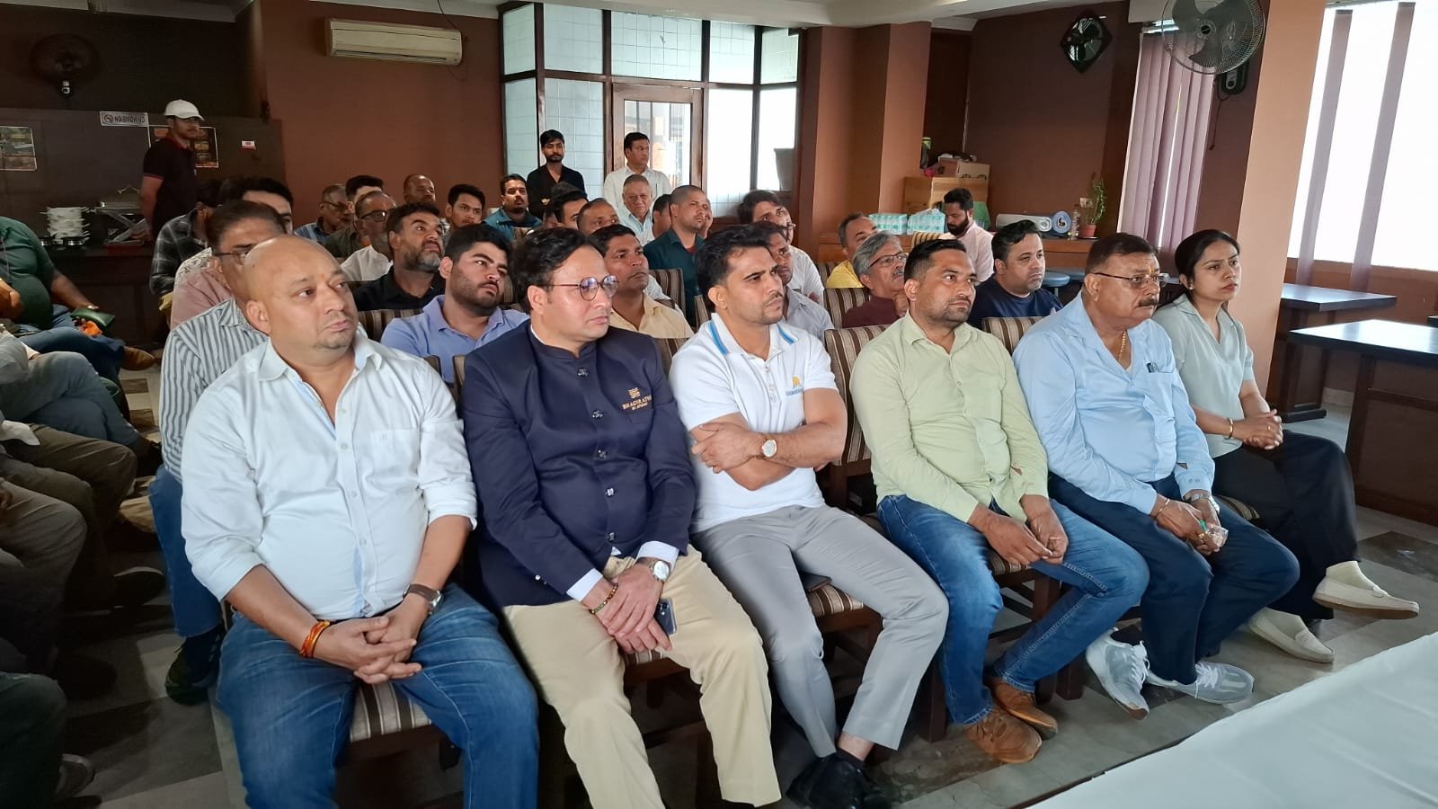 खुली मिठाइयों एवं बेकरी उत्पादों की ट्रे पर 26 अक्टूबर से निर्माण एवं अवसान तिथि अंकित करना अनिवार्य 5 1792766578 601 खुली मिठाइयों एवं बेकरी उत्पादों की ट्रे पर 26 अक्टूबर